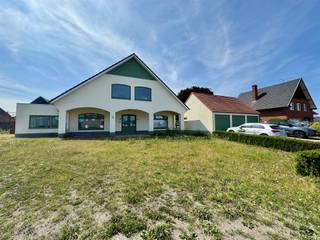 Commercial for sale in Oudsbergen