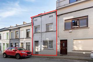 Maak uw afspraak voor één van de bezoekmomenten en contacteer Karin: 0468/12 68 62 - karin@albert.immoDeze vernieuwde stadswoning combineert modern...