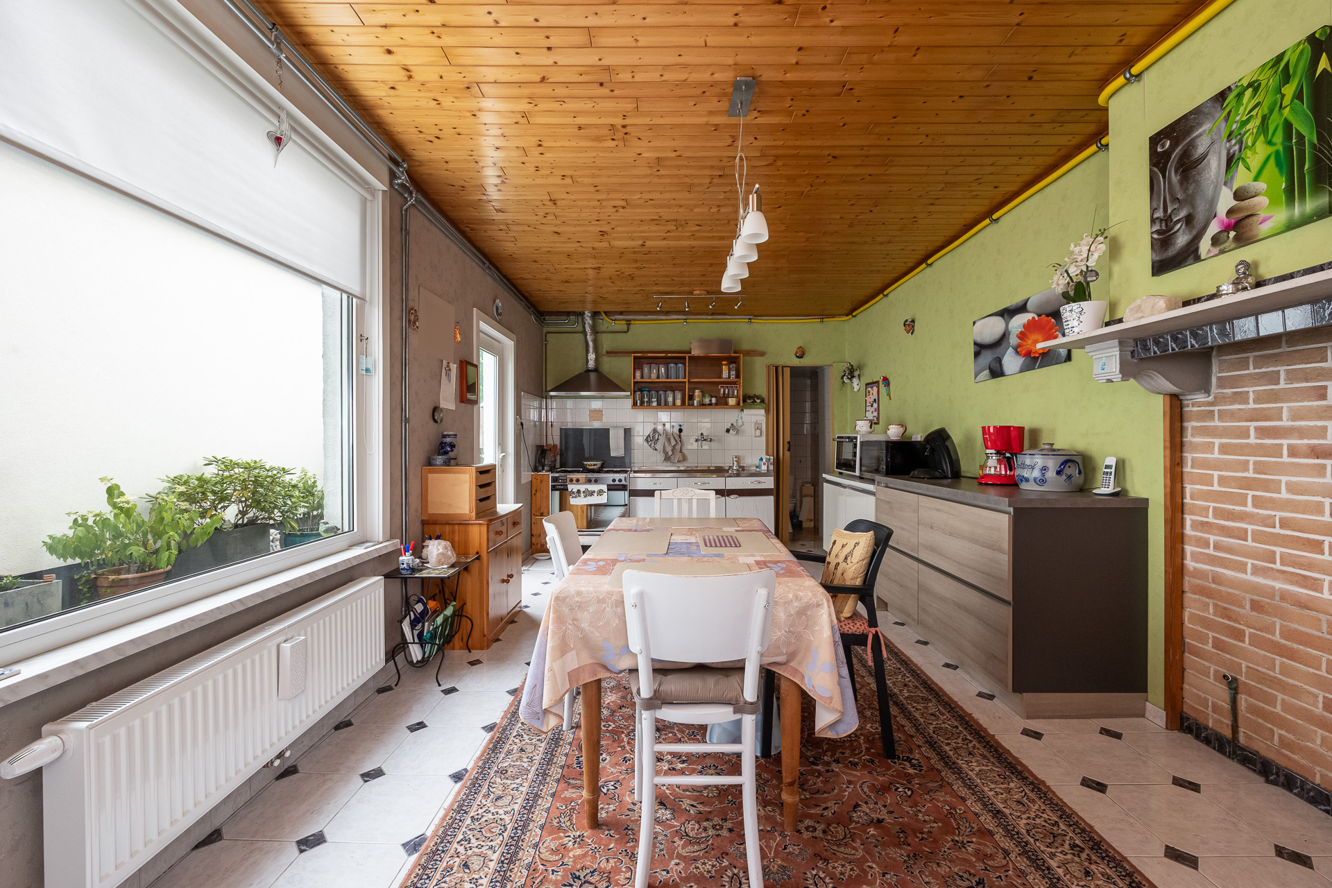 Te renoveren woning met 3 slpk en tuin! - foto 5