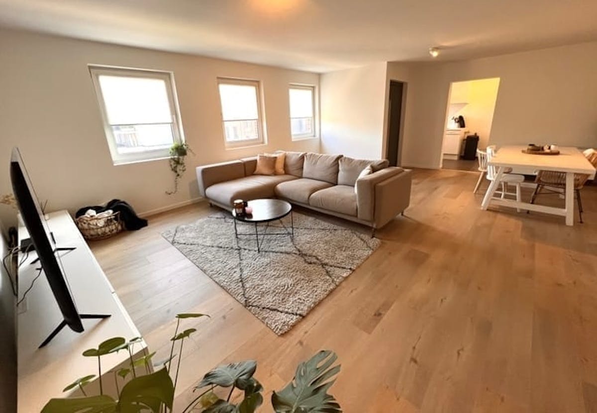 Lichtrijk appartement met 1 slaapkamer in Schilde. - foto 2