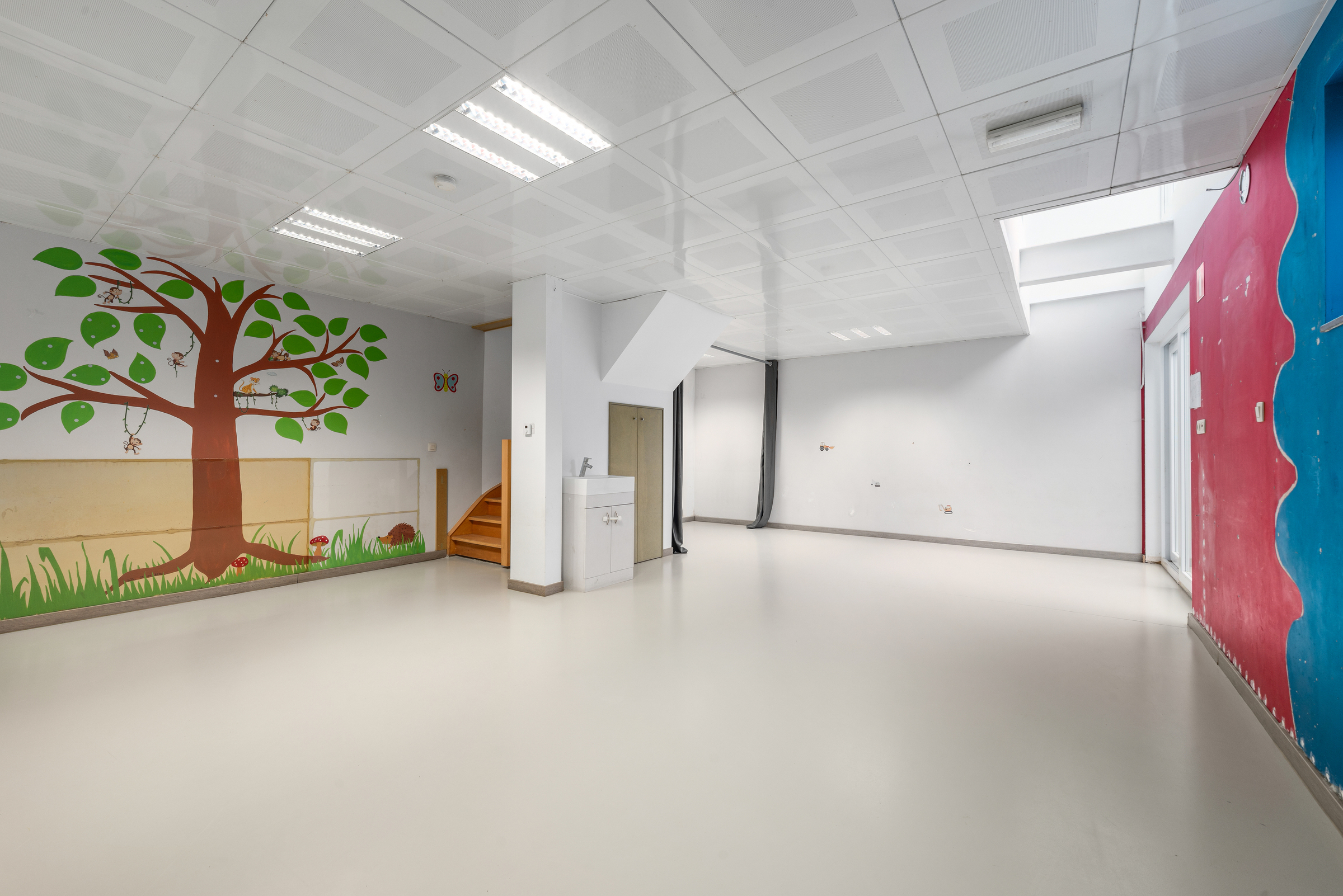 Centraal gelegen handelspand te koop met potentieel - foto 4