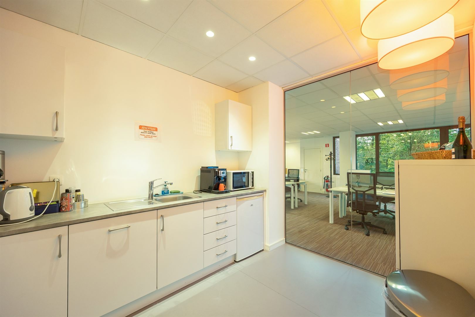 Instapklare kantoorruimte van 235 m² nabij E19 en A12 - foto 4