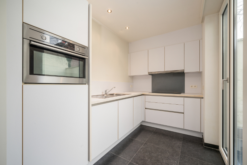 Gerenoveerde rijwoning te centrum Roeselare - foto 4