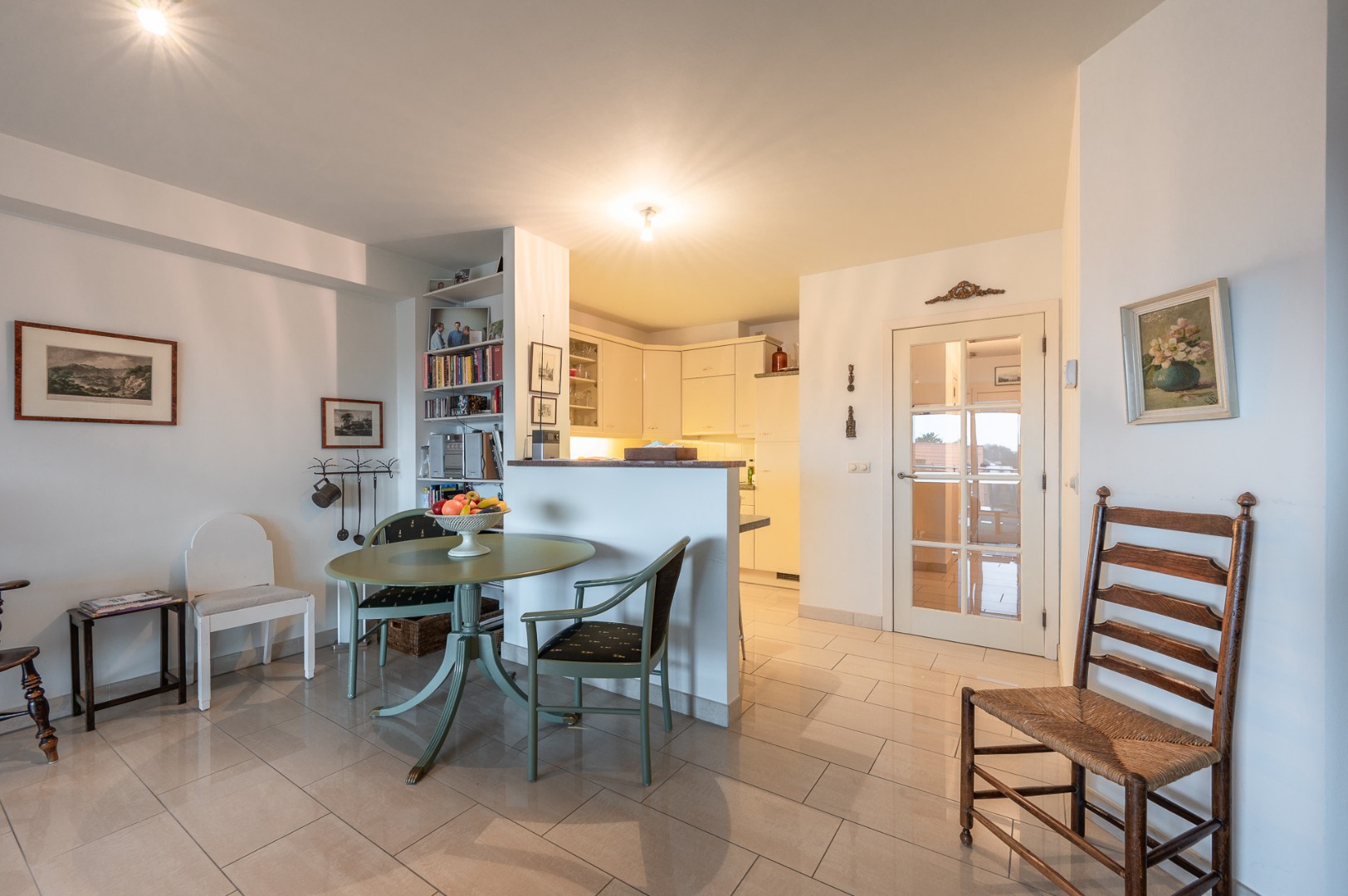 2 chambres - Vue sur Piers de Raveschootlaan - Knokke centre - photo 5