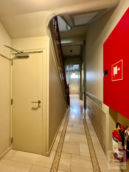 Uitstekend gelegen duplex bestaande uit 2 afgescheiden studio's. - photo 5