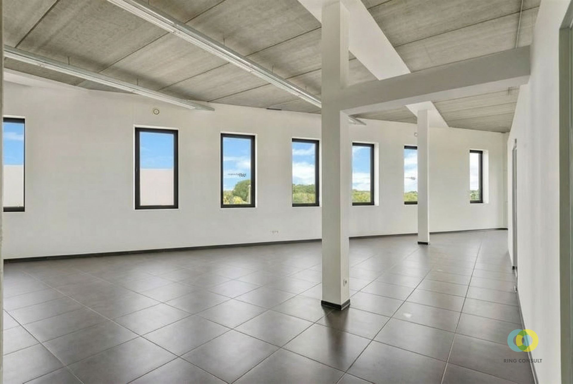 kantoor met parkingmogelijkheid - foto 3