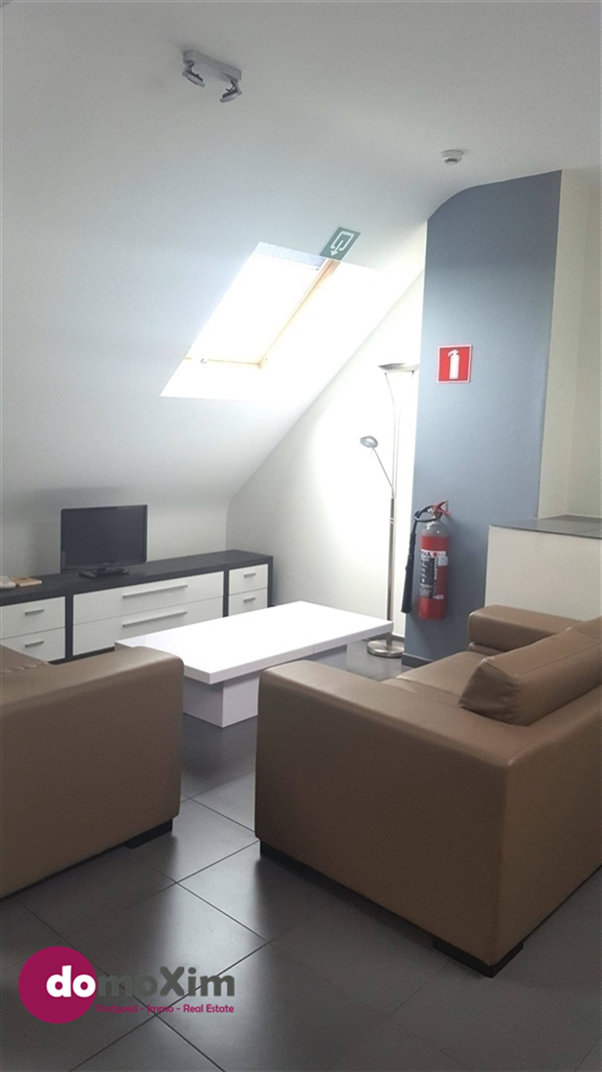 Modern furnished studio, suitable for two persons, in the center of Leuven  - photo 4