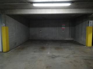 Garage à louer à Bruges