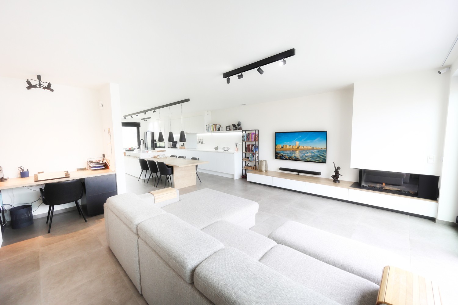 Nieuwbouwwoning met 3 slaapkamers en tuin te Oostende-Mariakerke ! - foto 5