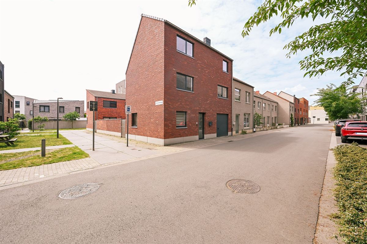 Mooi gemeubelde BEN woning in Regatta op Linkeroever - foto 1