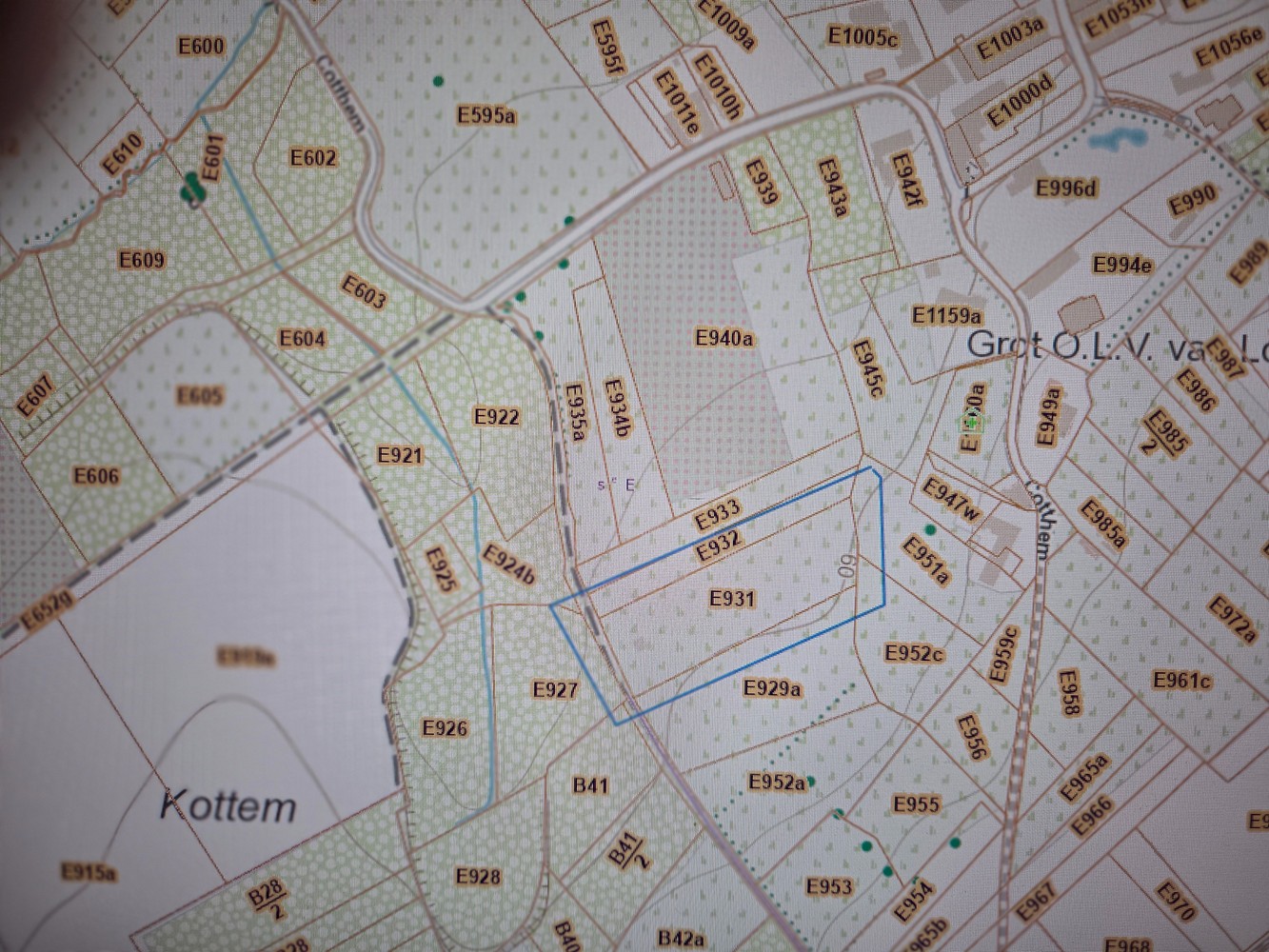 Weiland van 5170m² in het idylissche Cotthem te Sint-Lievens-Houtem - foto 4