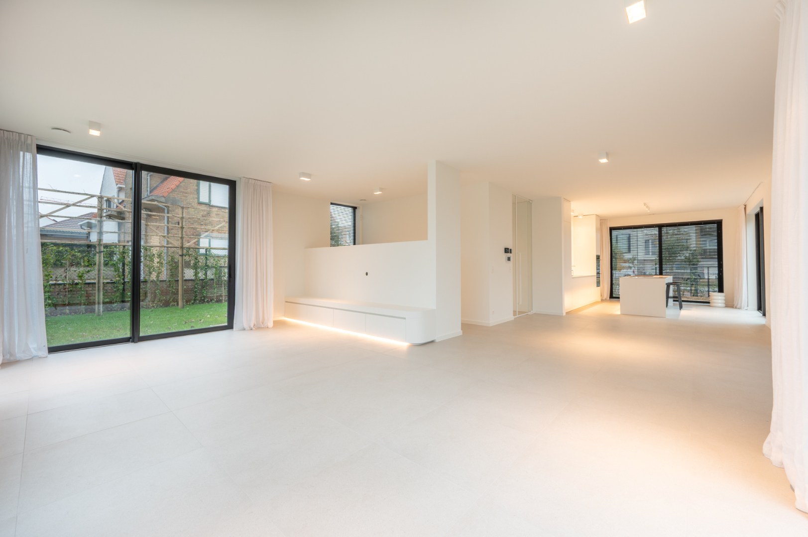 House for rent in Knokke-Heist with 3 bedrooms - photo 2