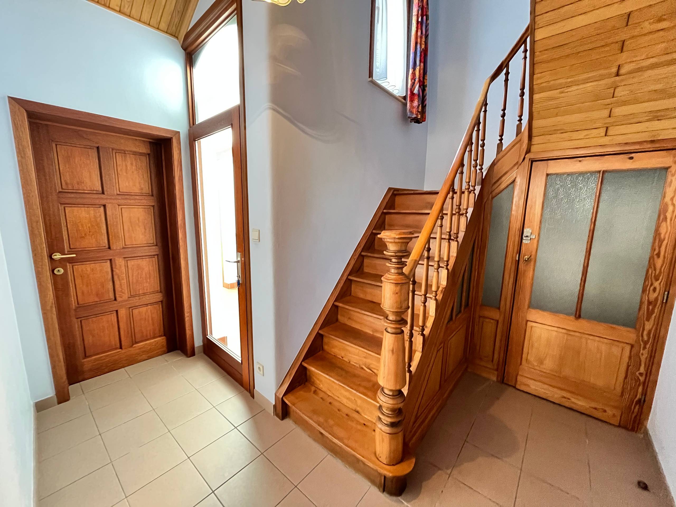 4 slaapkamerwoning met garage+carport in centrum Wervik - foto 3