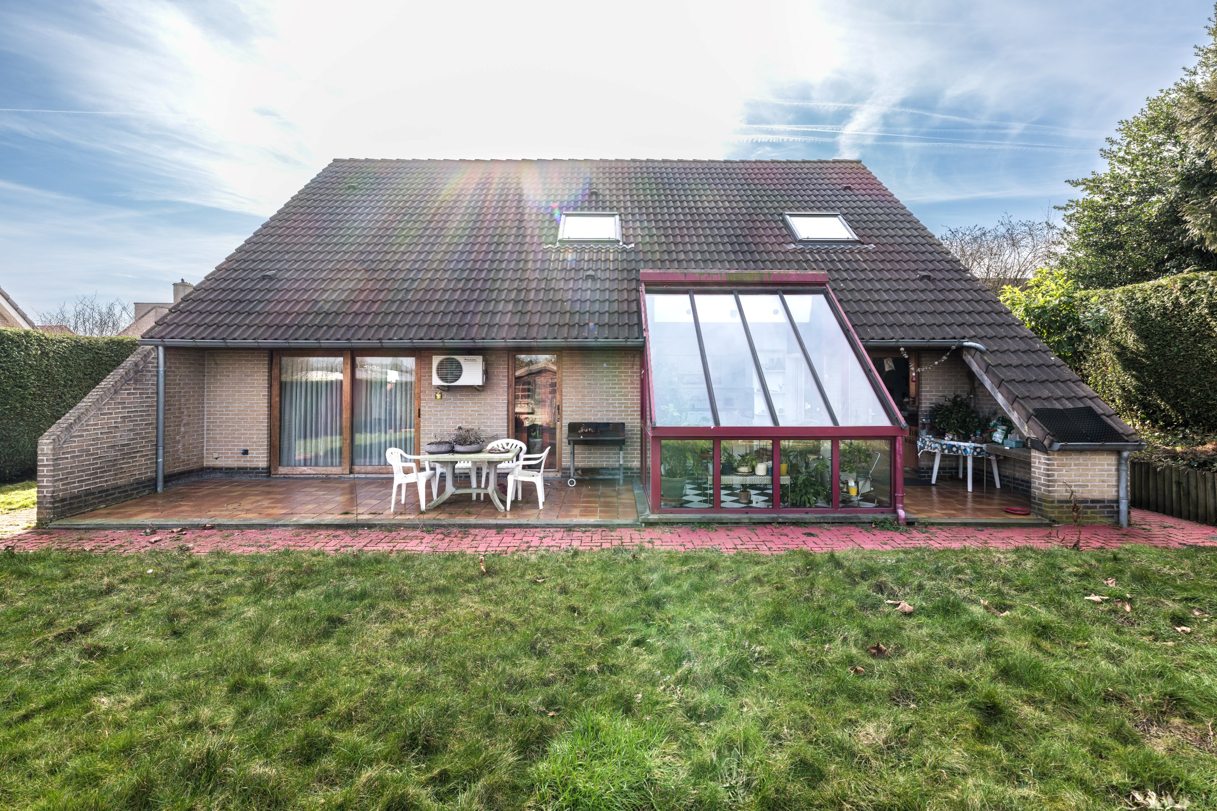 Gunstig gelegen woning met 3 slaapkamers op een perceel van 624m² - foto 5