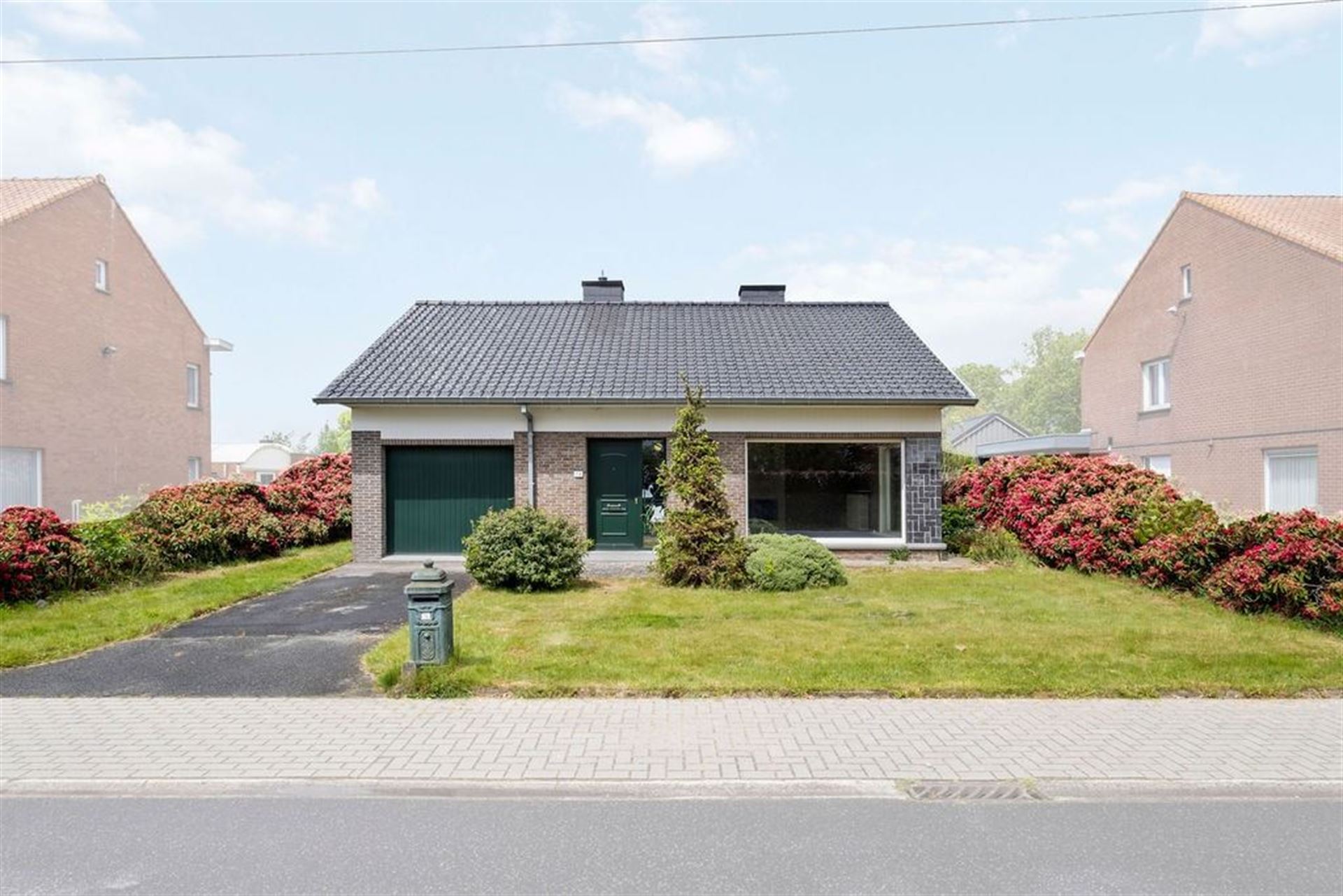 House for sale in Ingelmunster - photo 1