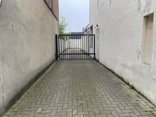 Op zoek naar een praktische garage op een toplocatie? Deze garage, gelegen in het centrum van Heist, biedt een ideale oplossing voor het...