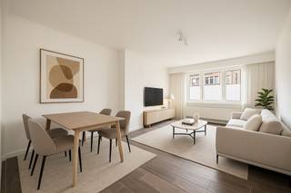 ADVIESPRIJS – BIEDINGEN OP OF BOVEN DIT BEDRAG ZIJN TOEGAELATENInstapklaar en volledig vernieuwd gelijkvloersappartement met zuidgerichte tuin (22m²)...