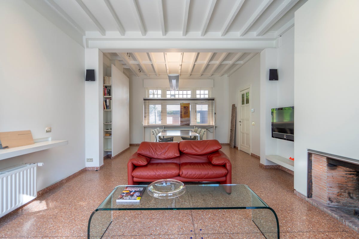 Karaktervolle burgerwoning op toplocatie in groene omgeving - foto 3