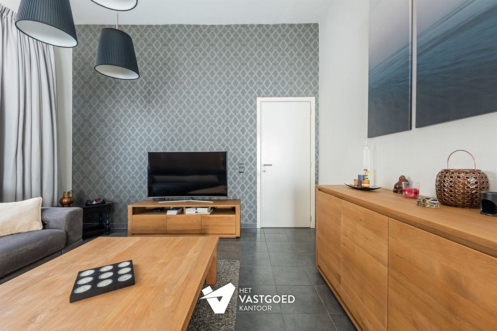 PRACHTIG GELEGEN GELIJKVLOERS APPARTEMENT MET 1 SLAAPKAMER EN ZEER RUIM TERRAS AAN DE KEMPISCHE KAAI TE HASSELT - foto 5