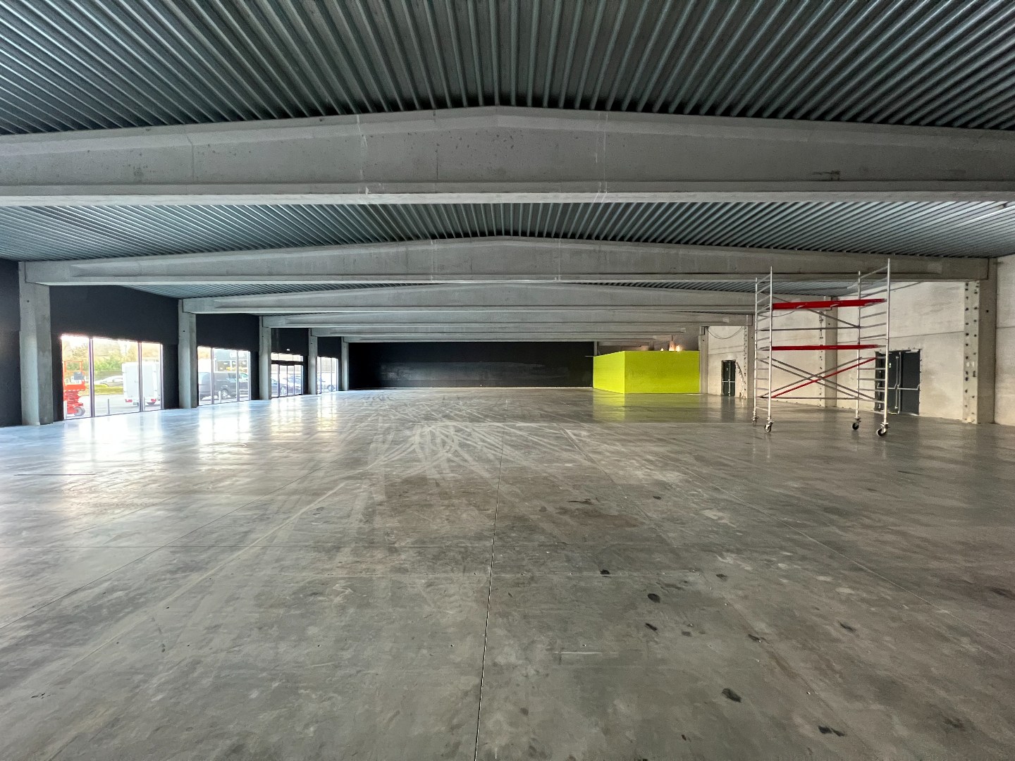 Commercial for rent in Ypres - photo 2