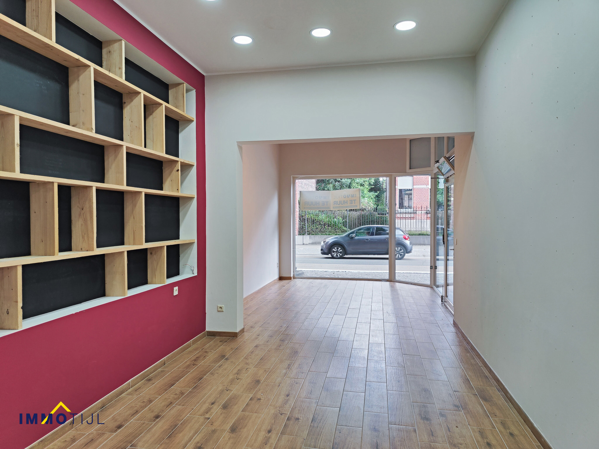 Winkelruimte te huur in centrum van Sint-Gillis. - foto 3