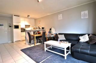 Gezellig appartement in hartje Kortrijk, ideaal voor starters of als investering! Gelegen aan de Veemarkt, in de afgesloten binnentuin van Residentie...