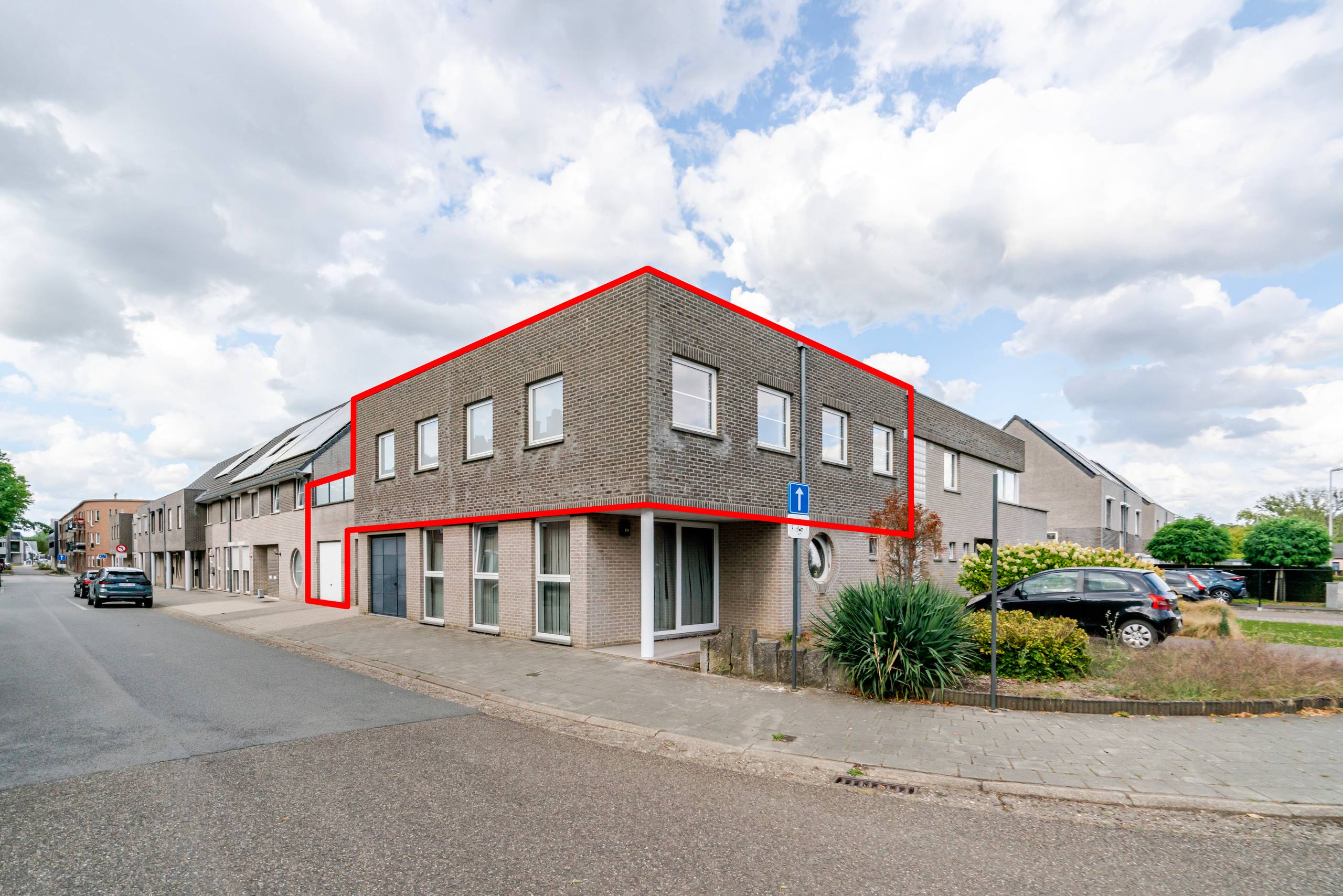 Apartment for sale in Tessenderlo-Ham with 3 bedrooms - photo 2