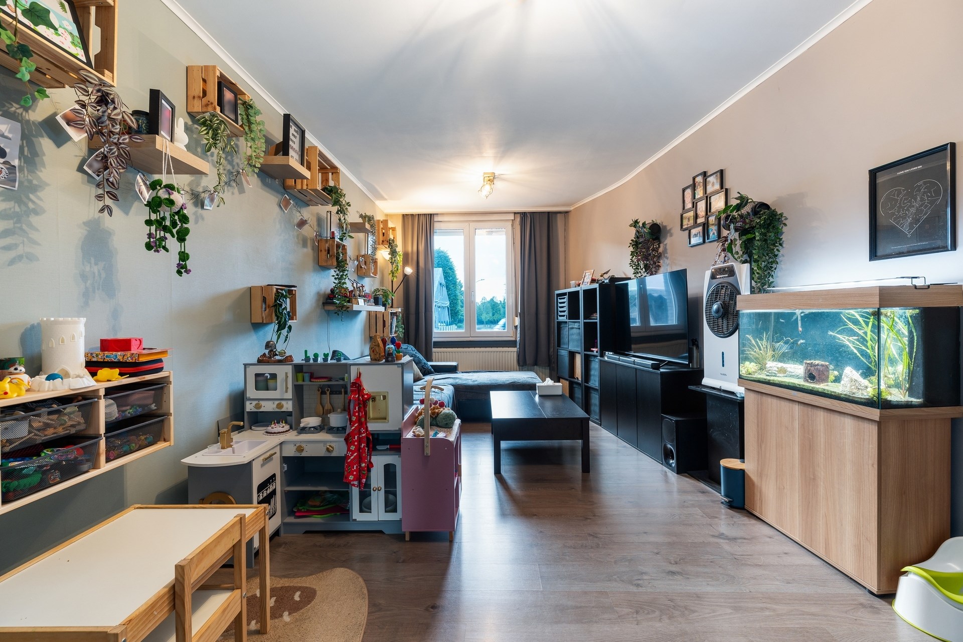 Charmante instapklare starterswoning met 3 slaapkamers, vlak bij Recreatiedomein De Schorre. - foto 4
