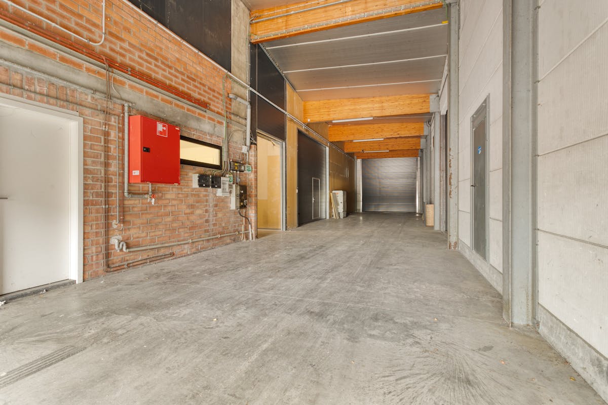 Entrepôt avec bureau à vendre à Ooigem - photo 2
