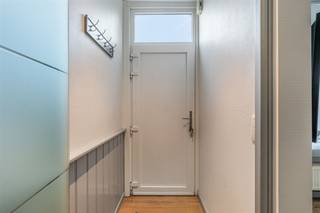 ZICHEM : Bienvenue dans cette charmante maison entièrement rénovée située au cœur de Zichem. Cette propriété de 117 mètres carrés offre une...