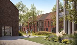 Lot 6: Deze gesloten bebouwing in hedendaagse stijl heeft 3 slaapkamers, een autostaanplaats in parkeercluster, een inrichtbare zolder, een bewoonbare oppervlakte van +/- 150 m² en heeft een perceel van +/- 125 m². De woning is gelegen in De Weverie in Deerlijk. De Weverie is een nieuwe woonbuurt met 16 energiezuinige huizen. Het zijn stuk voor stuk duurzame woningen met 2 bouwlagen en een hellend dak. Kom thuis in deze rustige, autoluwe buurt. Centraal in de wijk vind je een prachtig stadspark. Kinderen amuseren zich ten volle in deze autovrije groenzone. De bomen, bloemen en extensieve beplanting zorgen voor biodiversiteit in de hele buurt.<br /><br />Interesse of vragen? Meer info op matexi.be/deerlijk of contacteer vrijblijvend onze sales consultant op 056 38 03 15.<br /> 