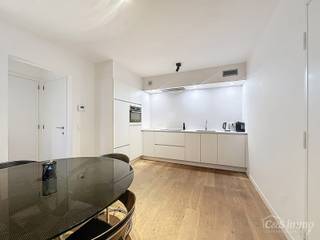 Dit stijlvol afgewerkt studioappartement op de eerste verdieping combineert comfort, licht en een topligging op een boogscheut van het MAS en...