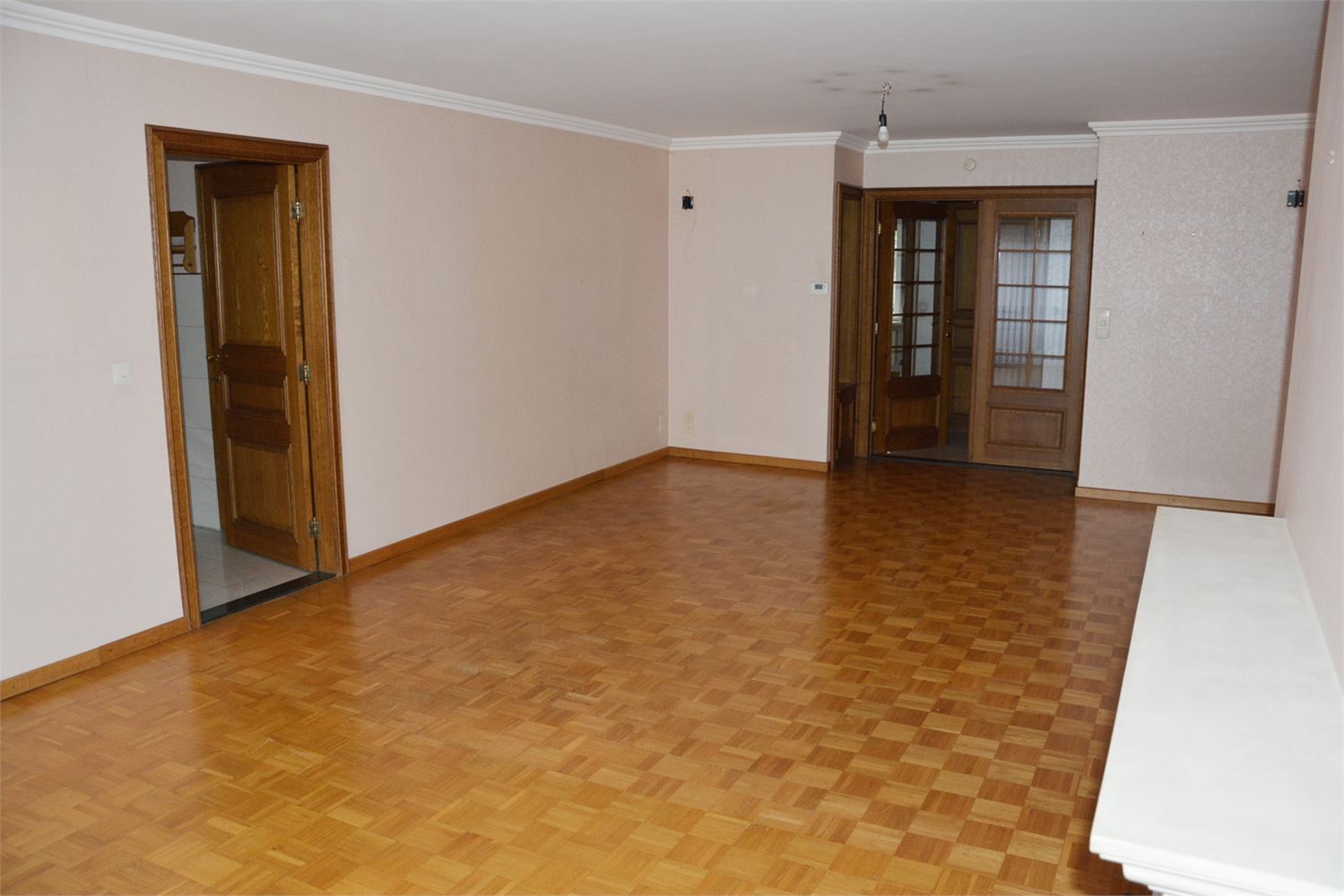 Appartement gelegen op een steenworp van het station (met 2 slaapkamers). - foto 3