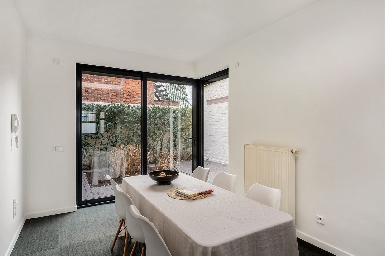 Uitzonderlijk herenhuis volledig gerenoveerd - foto 5