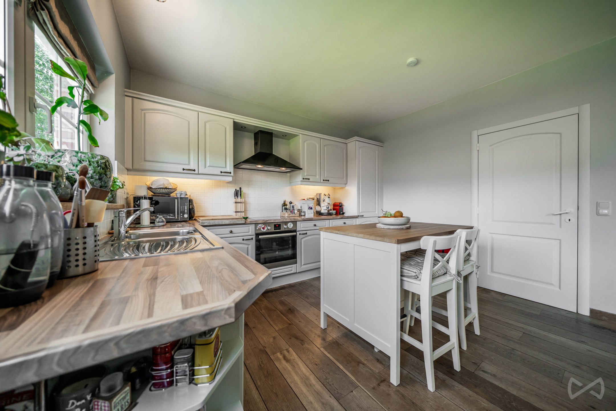 Villa met 5 slaapkamers en garage - foto 4