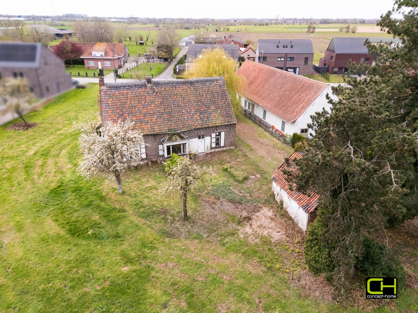 Karaktervolle hoeve met uitzonderlijk renovatiepotentieel op ruim perceel van 2.827 m² te Evergem - foto 4