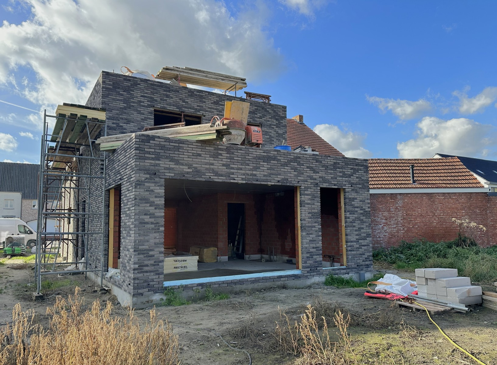 Nieuwbouwwoning, centraal gelegen nabij het centrum. - foto 3