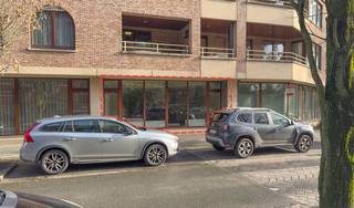 Op de Luikersteenweg 20A ligt dit handelspand van ongeveer 75m2. Dit handelsgelijkvloers maakt deel uit van Res. Park Villers en ligt op...