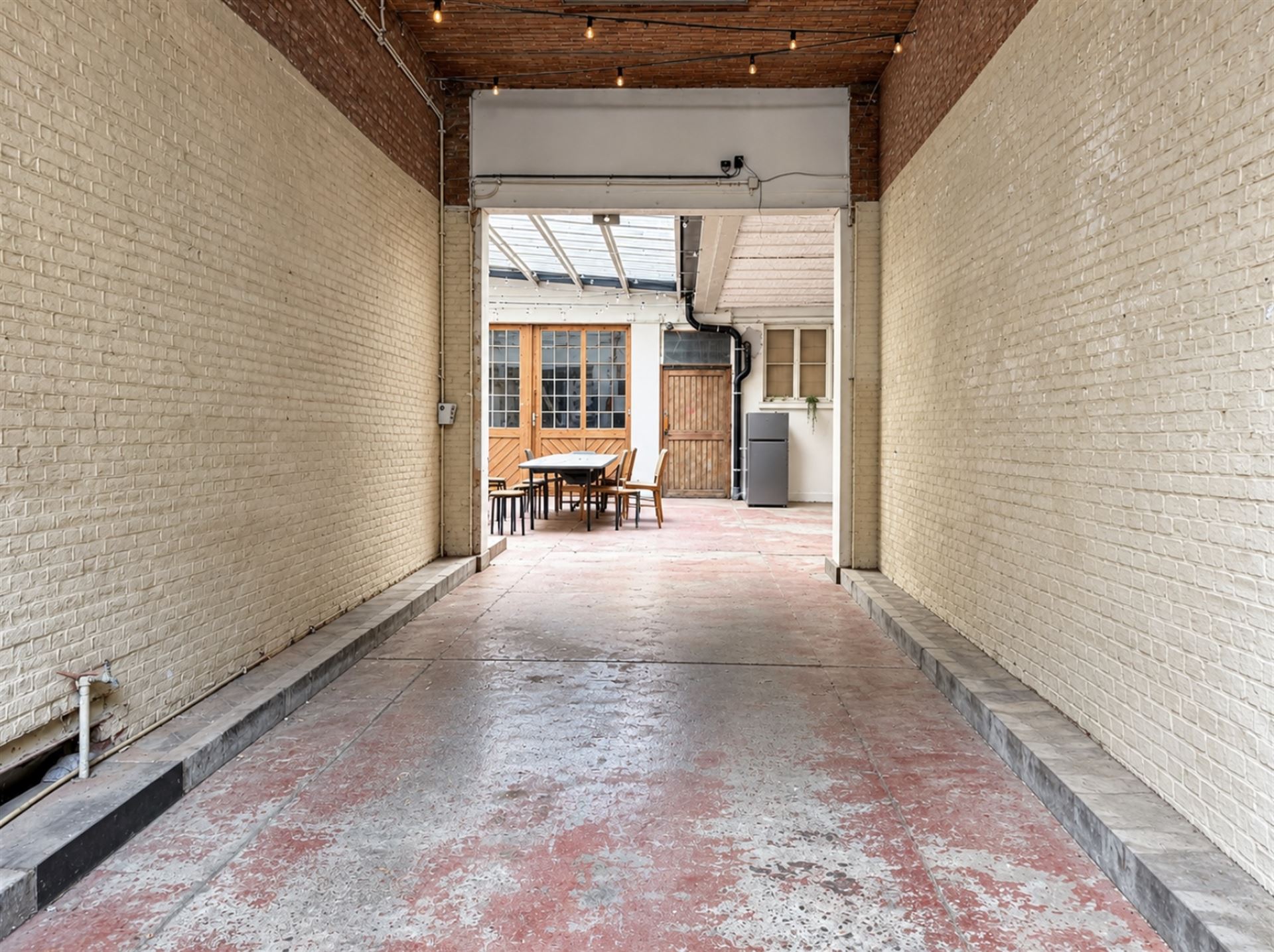 Kelderruimte van 233 m² te huur – Antwerpen Zuid - foto 4