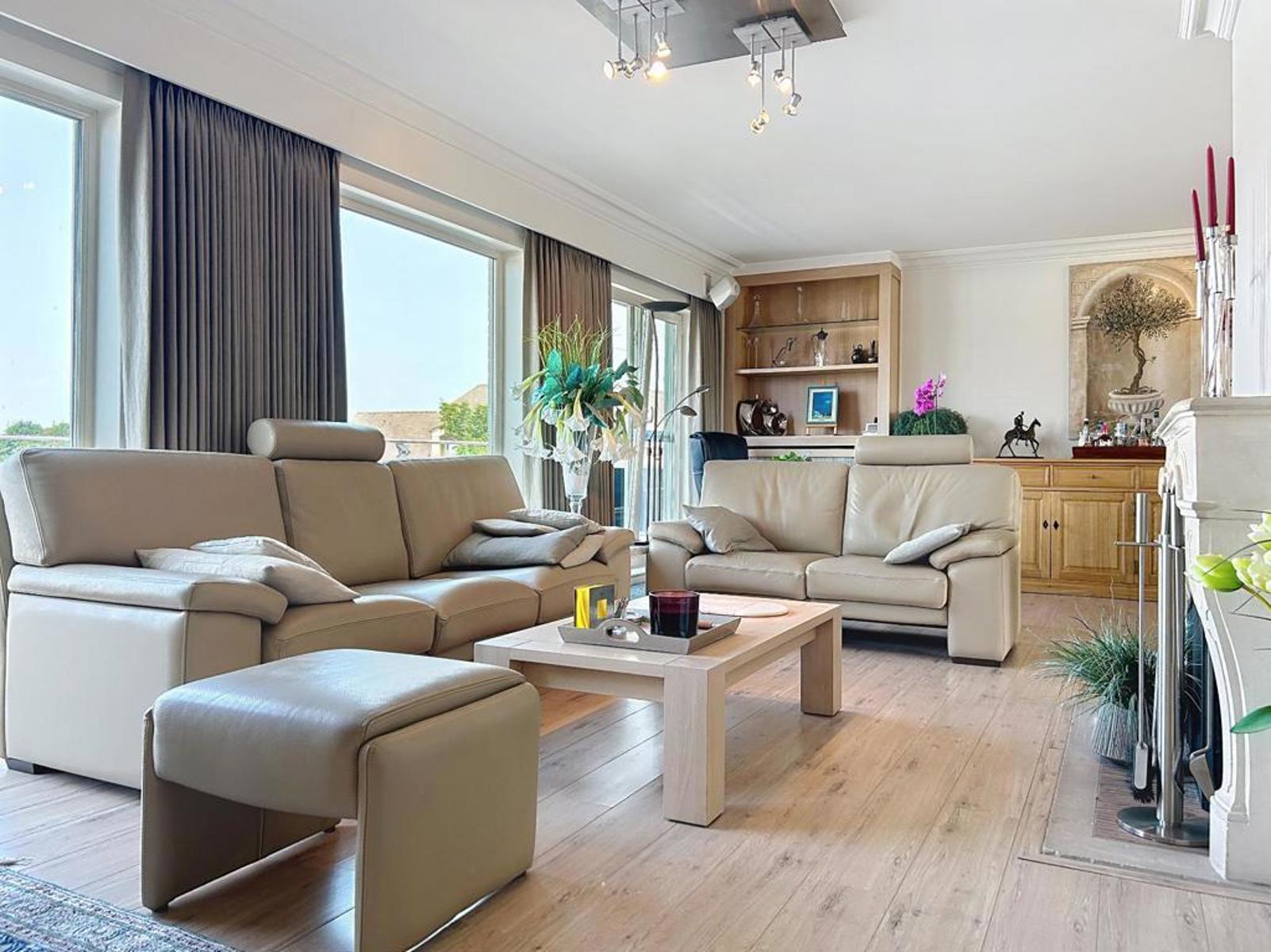 Appartement à vendre à Courtrai avec 3 chambres - photo 2