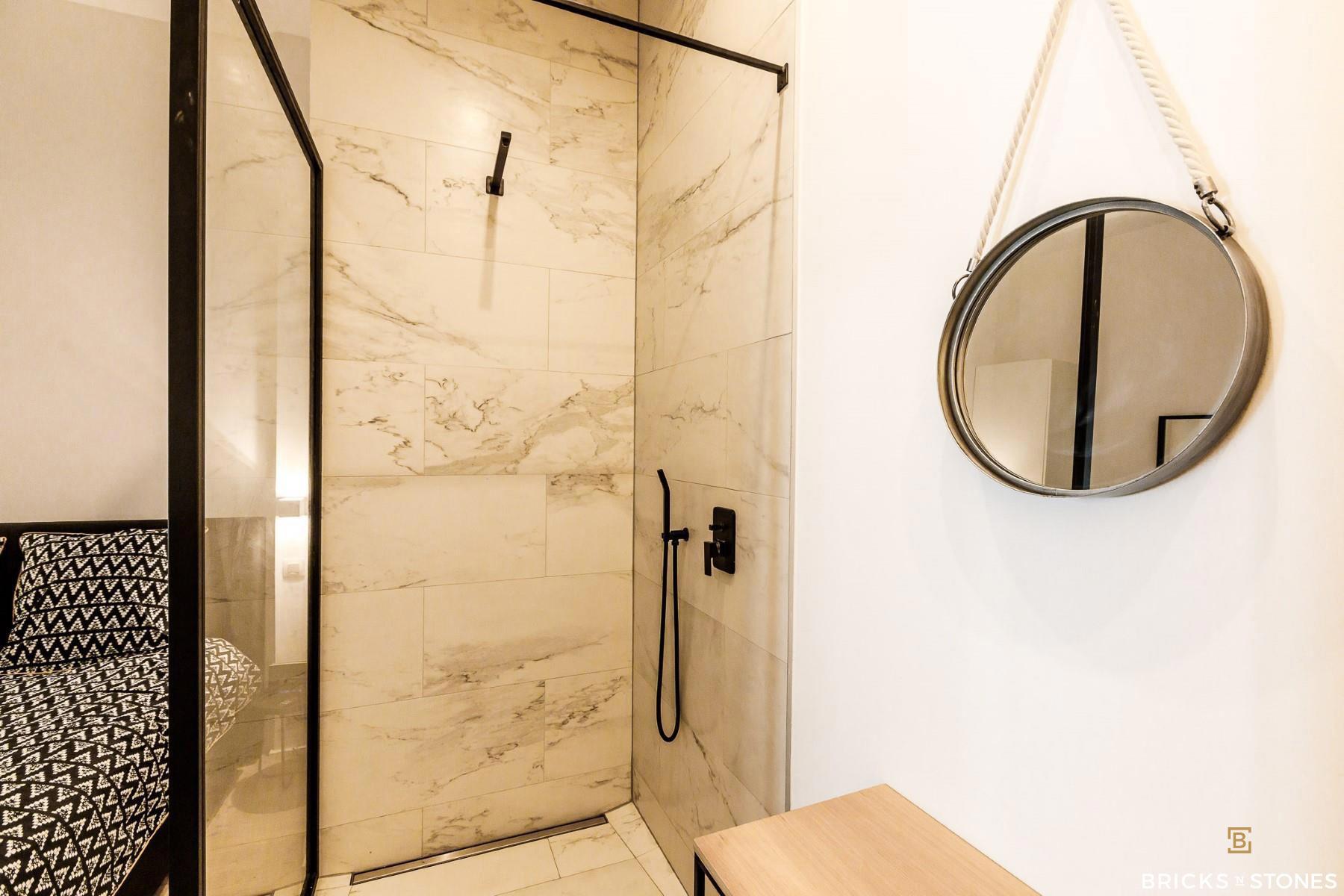 Gezellig bemeubeld appartement in gerenoveerd gebouw - foto 5