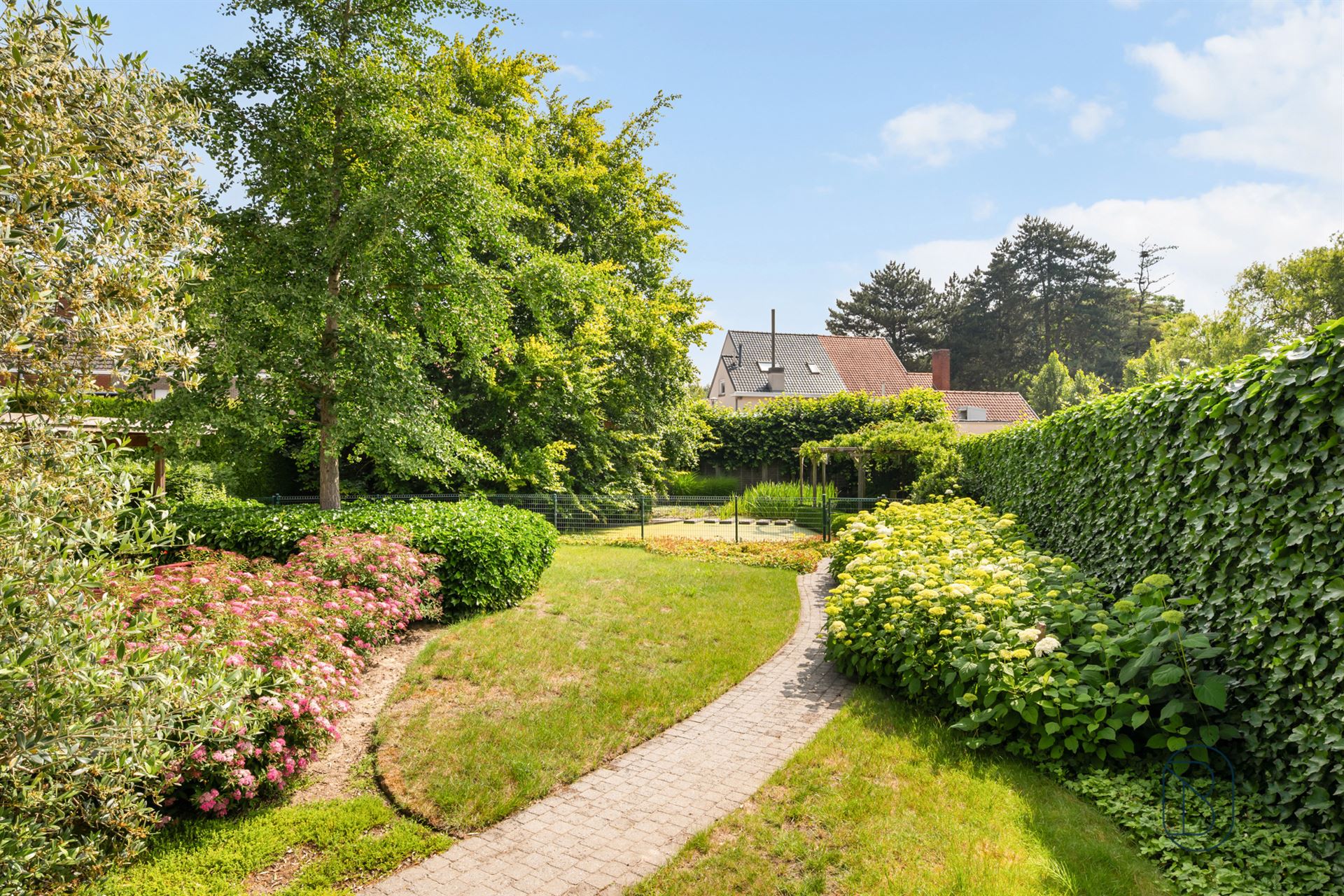 Charmante woning met prachtige tuin in Wielsbeke - foto 5