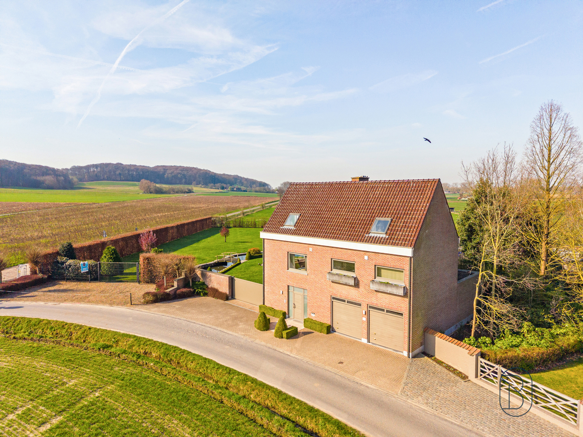 Unieke eigendom op 3,38 hectare met prachtig zicht - foto 2