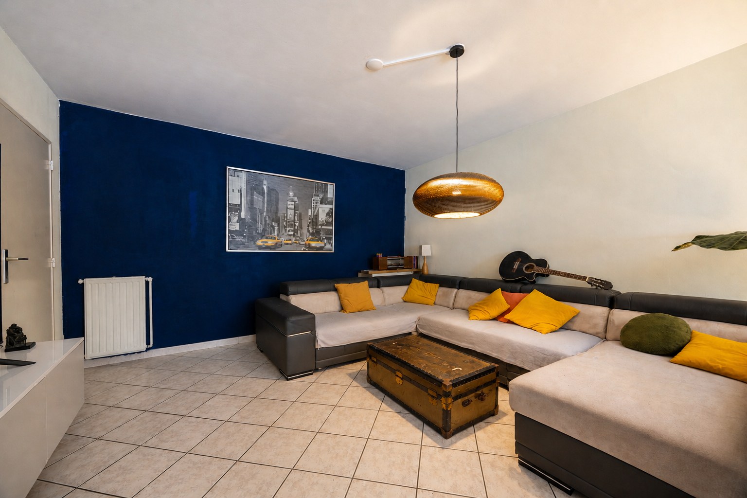 Gelijkvloers appartement met 3 slaapkamers en tuin - foto 3