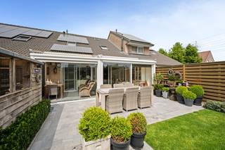 Bezoekdag op 30 mei van 14h tot 16h ( op afspraak)Charmante instapklare woning in landelijke stijl op een toplocatie.Bent u op zoek naar een perfect...