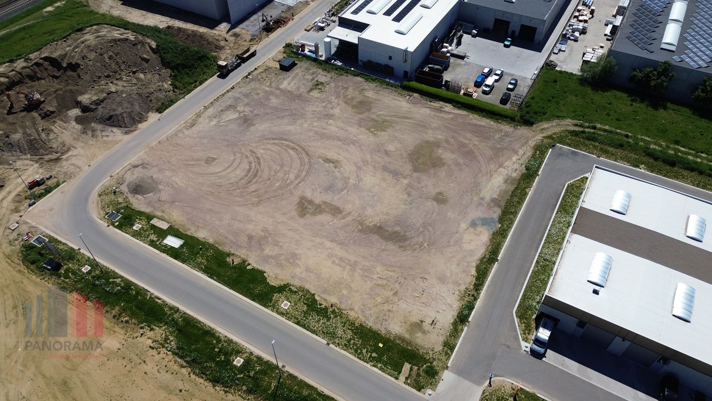 BEDRIJFSGEBOUW OP MAAT van 1.318 m² met 225 m² kantoorruimte - foto 4