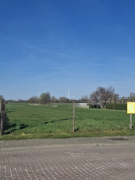 RUSTIG GELEGEN BOUWGROND (746 m²) - foto 3
