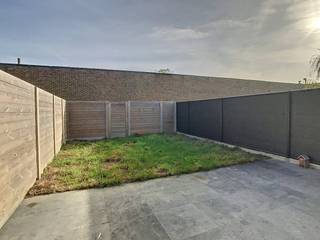 Dans la Gaarlemstraat à Zwankendamme, nous trouvons cette maison récente avec 3 chambres, jardin avec route arrière et garage. La maison à louer...