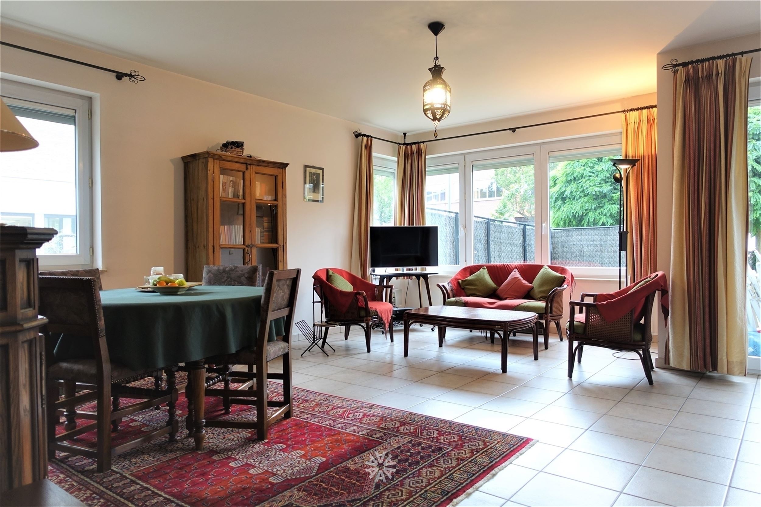 Centraal gelegen gelijkvloers appartement met tuin te huur in Gent - foto 4