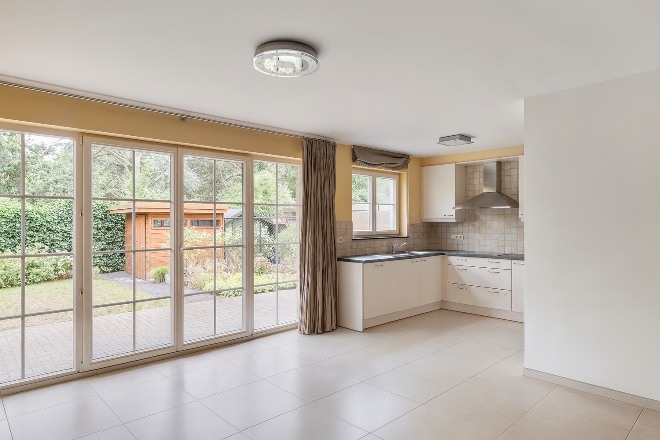 GLV appartement met 2 SLK's en tuin in hartje Bonheiden. - foto 4